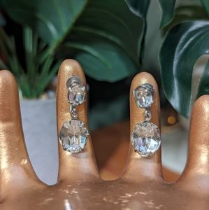 Vintage Silver-toned Sparkling Rhinestone Screw-back Earrings. Circa 1950s